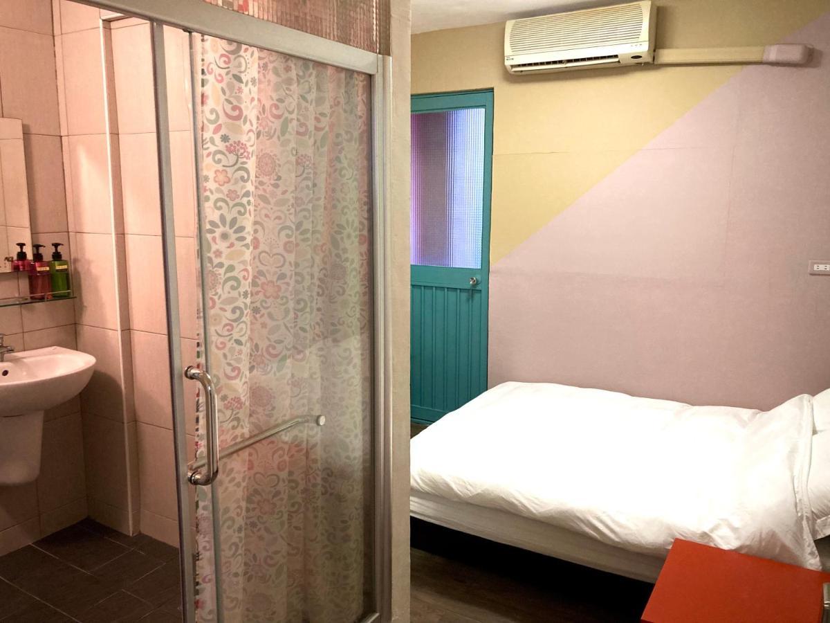 台南富居tainan Fu House預訂後請主動聯繫做確認才保留訂房 Apartment Bagian luar foto